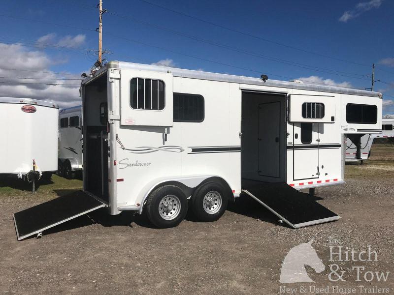 2007 Sundowner Trailers Rolex Edition Horse Trailer 2007 Sundowner Trailers Rolex Edition Horse Trailer