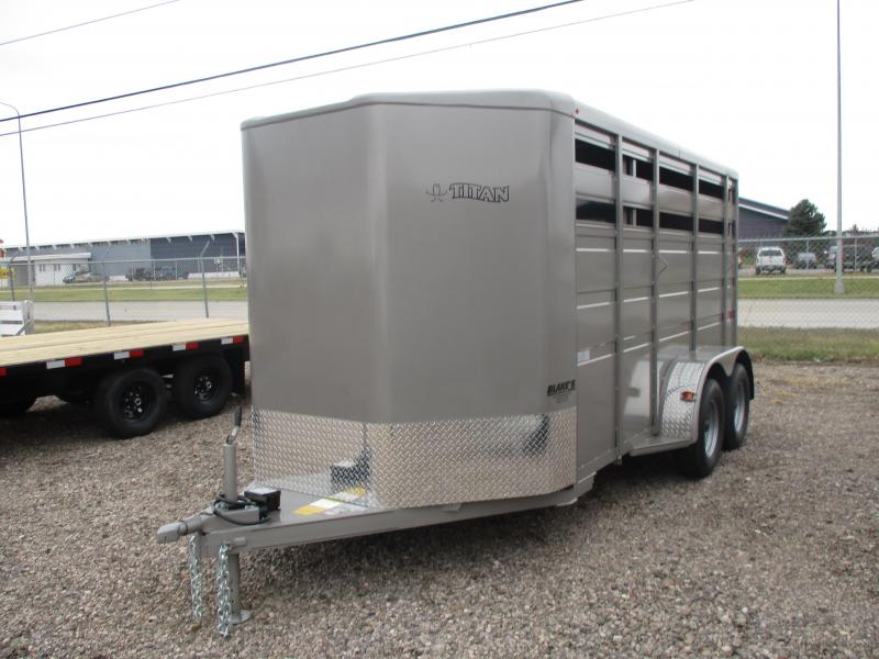 2020 Titan Trailers Primo Horse Trailer 2020 Titan Trailers Primo Horse Trailer