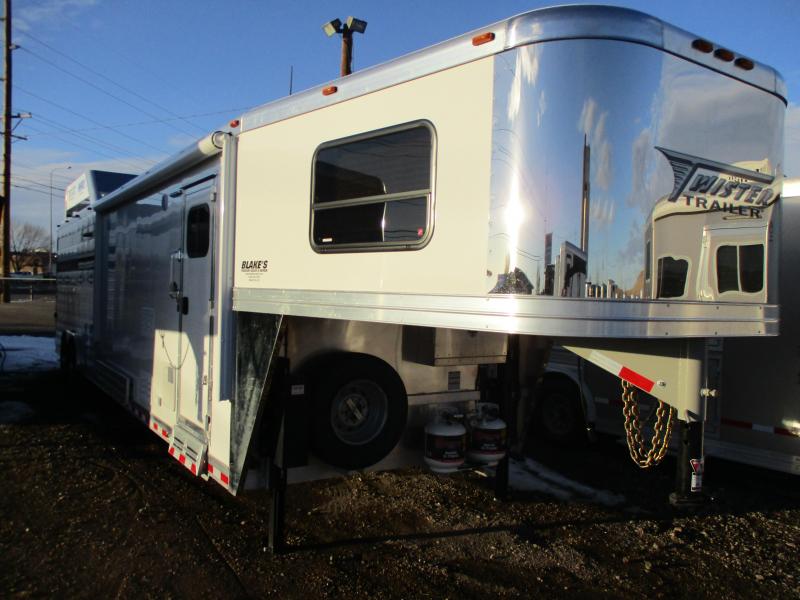 2018 Twister Stock Combo LQ Livestock Trailer 2018 Twister Stock Combo LQ Livestock Trailer