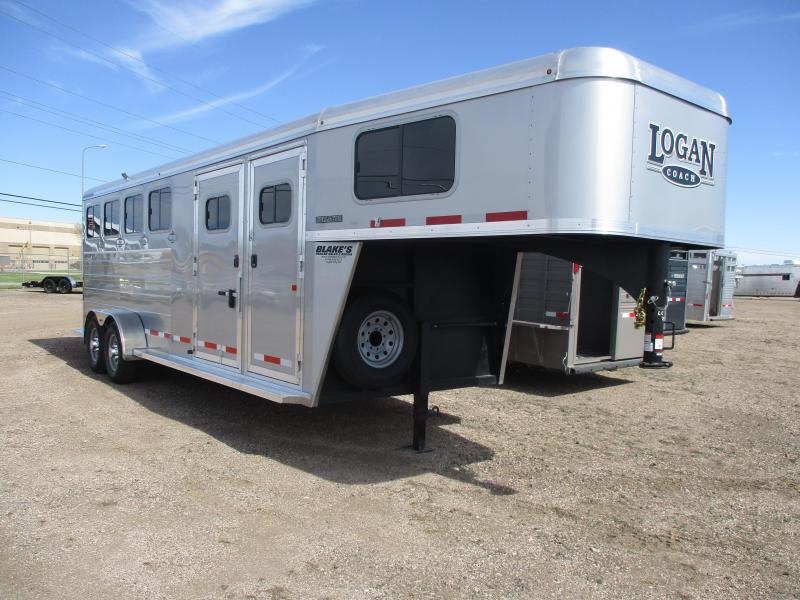 2020 Logan Coach Bullseye Horse Trailer 2020 Logan Coach Bullseye Horse Trailer