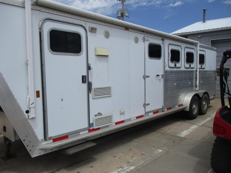 2006 Exiss Trailers 4 horse Horse Trailer 2006 Exiss Trailers 4 horse Horse Trailer