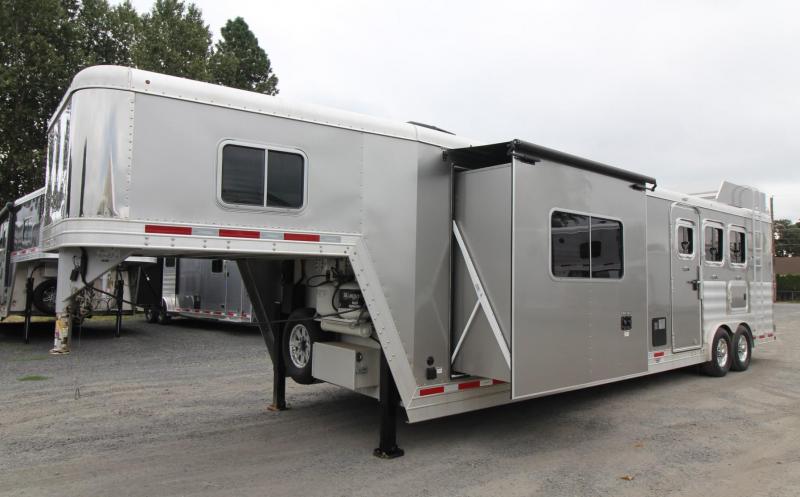 2016 Featherlite 9821 - 15ft SW Living Quarters 3 Horse Trailer - Generator Ready - Slide Out - Hayrack 2016 Featherlite 9821 - 15ft SW Living Quarters 3 Horse Trailer - Generator Ready - Slide Out - Hayrack