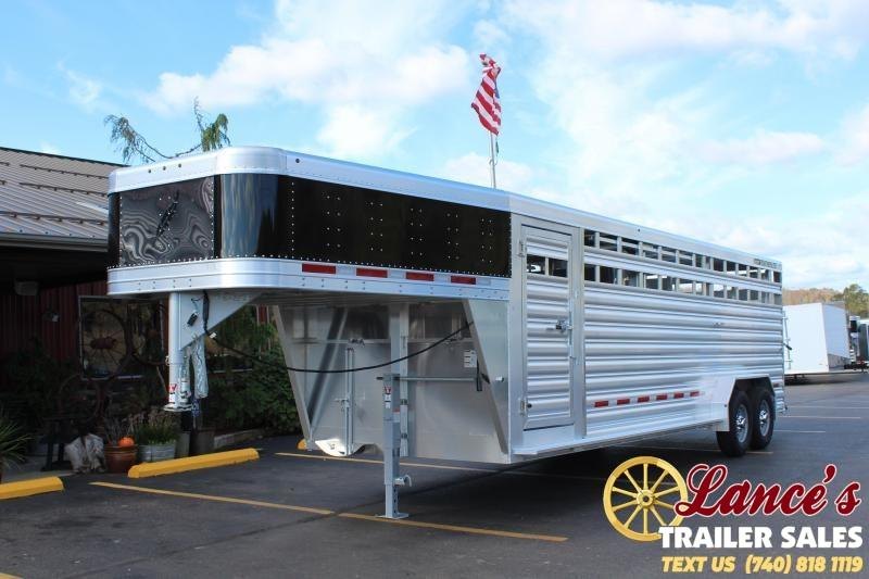 2020 Featherlite 7Ft. x 24Ft. Show Cattle Trailer w/Stainless Front & Ramp 2020 Featherlite 7Ft. x 24Ft. Show Cattle Trailer w/Stainless Front & Ramp