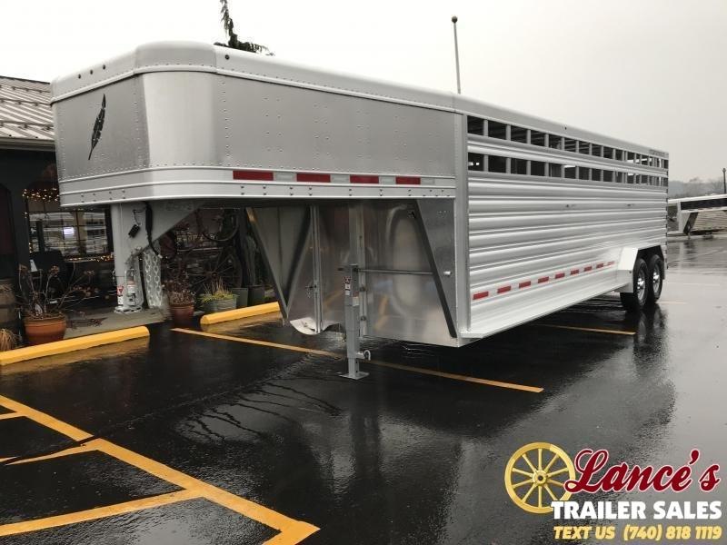 2020 Featherlite 24 Ft. Livestock Trailer 2020 Featherlite 24 Ft. Livestock Trailer