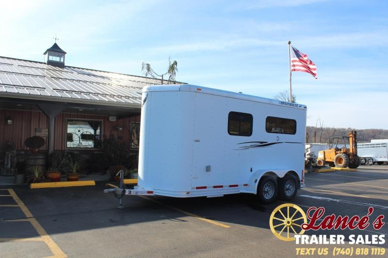 2001 Featherlite 9407 Horse Trailer 2001 Featherlite 9407 Horse Trailer