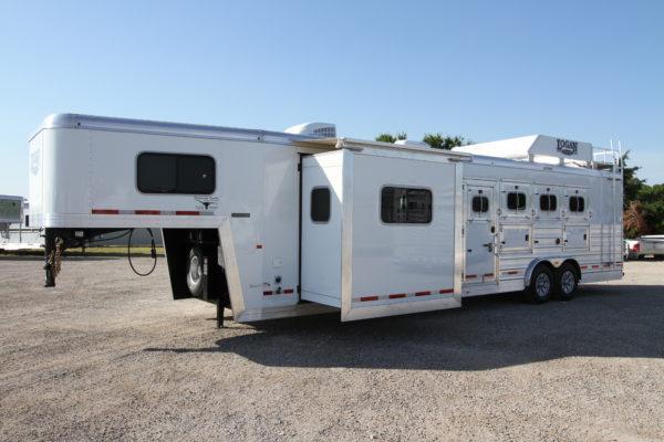 2019 Logan 4H 12' SW LQ Horse Trailer w/Slide Out 2019 Logan 4H 12' SW LQ Horse Trailer w/Slide Out