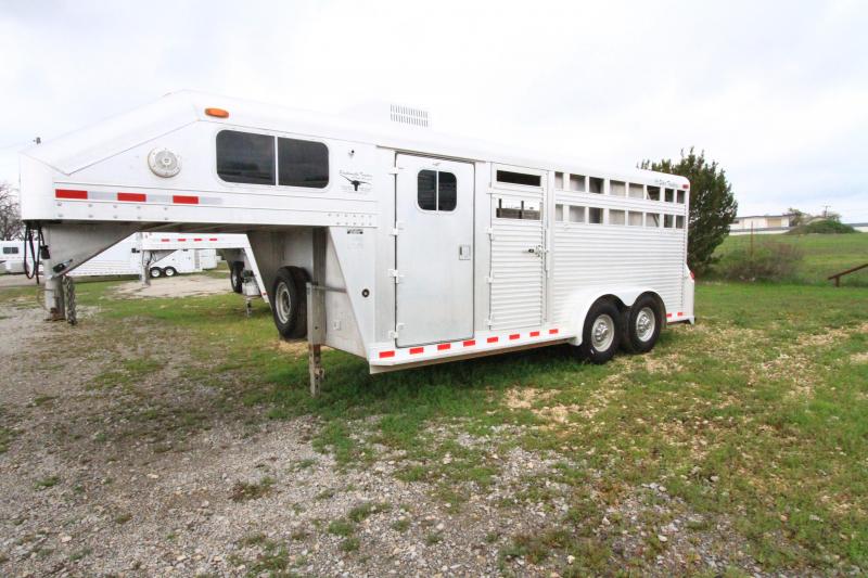 1996 4-Star 3H Stock Combo Trailer w/ weekend PKG 1996 4-Star 3H Stock Combo Trailer w/ weekend PKG