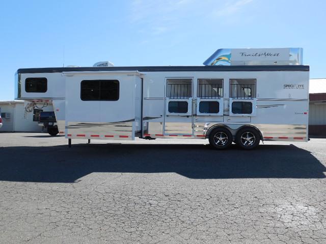 2015 Trails West 3H LQ w/Slide Horse Trailer 2015 Trails West 3H LQ w/Slide Horse Trailer