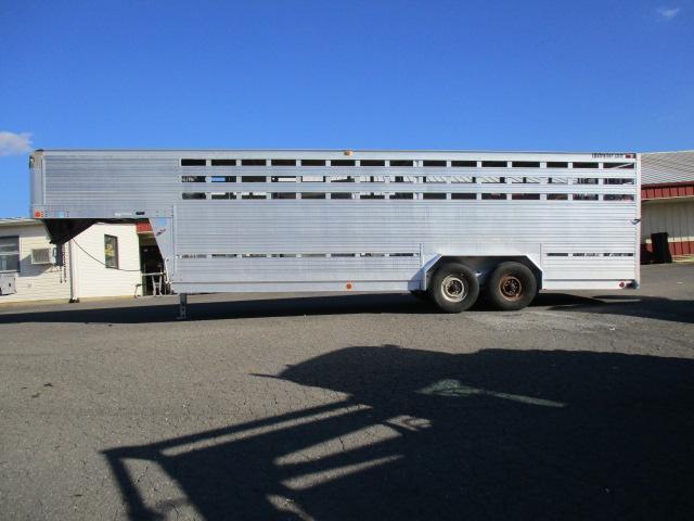 1993 EBY 24ft Livestock Trailer 1993 EBY 24ft Livestock Trailer