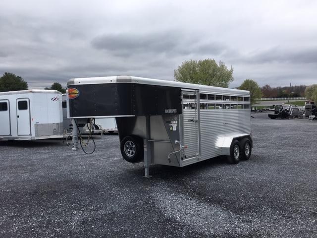 2021 Sundowner Trailers SUNLITE Livestock Trailer 2021 Sundowner Trailers SUNLITE Livestock Trailer