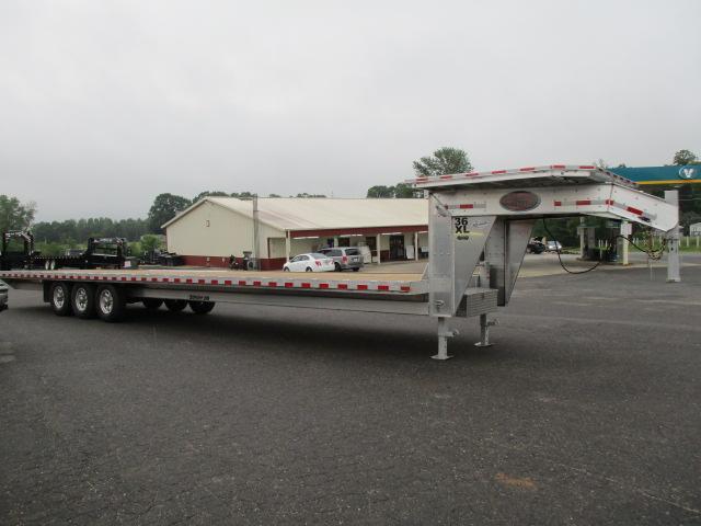 2019 Sundowner Trailers 36ft Equipment Trailer 2019 Sundowner Trailers 36ft Equipment Trailer
