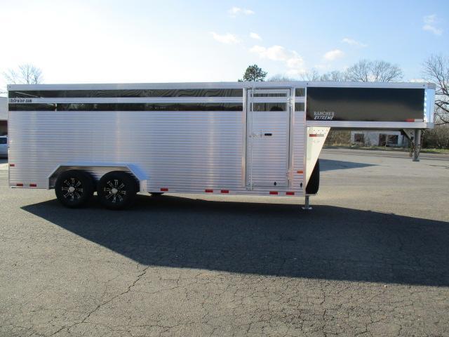 2020 Sundowner Trailers 20' Rancher XP Livestock Trailer 2020 Sundowner Trailers 20' Rancher XP Livestock Trailer