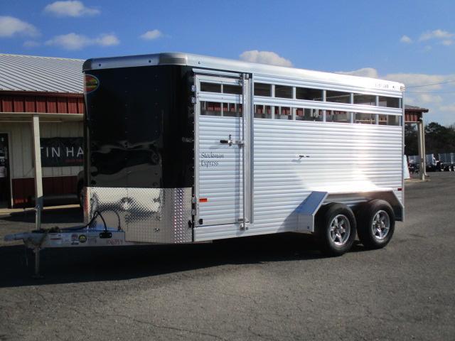 2020 Sundowner Trailers 16' Stockman XP Livestock Trailer 2020 Sundowner Trailers 16' Stockman XP Livestock Trailer