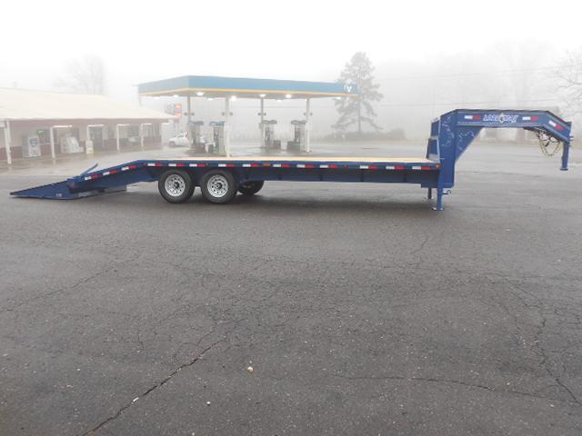 2016 Load Trail 102 x 25 Equipment Trailer 2016 Load Trail 102 x 25 Equipment Trailer