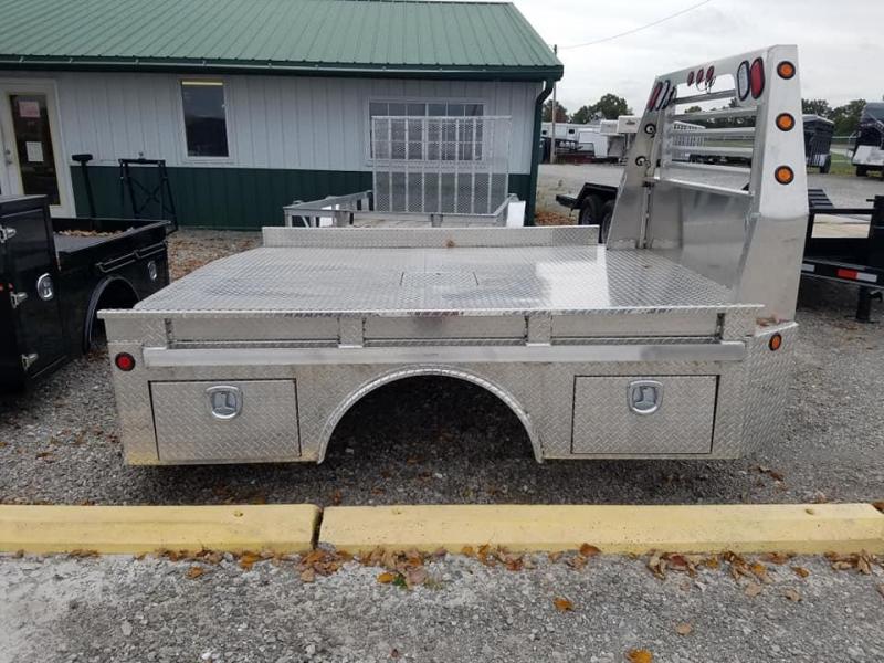 2019 Maxwell Aluminum Barron 4 Box Skirted Truck Bed 2019 Maxwell Aluminum Barron 4 Box Skirted Truck Bed