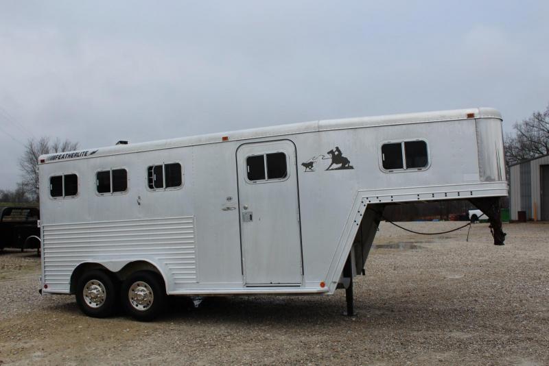 1993 Featherlite 8544 Horse Trailer 1993 Featherlite 8544 Horse Trailer