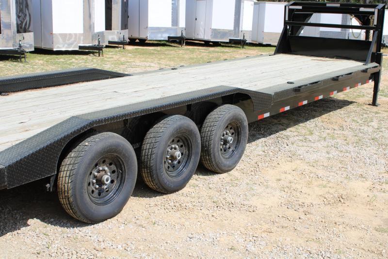 Iron Bull 102"X36' 21K Gooseneck Equipment Trailer Iron Bull 102"X36' 21K Gooseneck Equipment Trailer