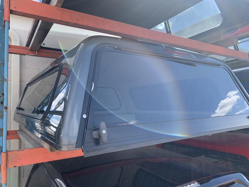 UNICOVER SAFARI TRUCK TOPPER UNICOVER SAFARI TRUCK TOPPER