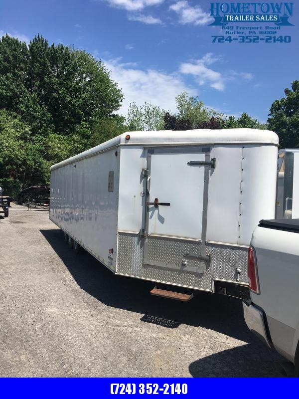 2009 United Trailers 33ft Enclosed Cargo Trailer 2009 United Trailers 33ft Enclosed Cargo Trailer