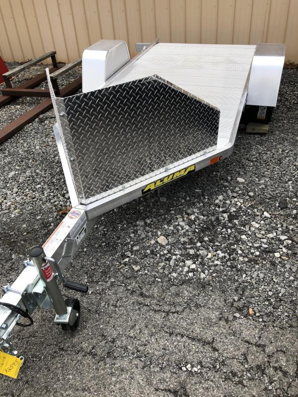 2020 Aluma MC10 Motorcycle Trailer 2020 Aluma MC10 Motorcycle Trailer