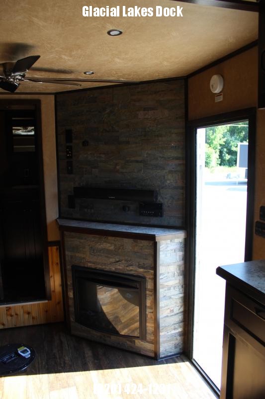 2020 Yetti Grand Escape GE816-DRKF RV Fish House 2020 Yetti Grand Escape GE816-DRKF RV Fish House