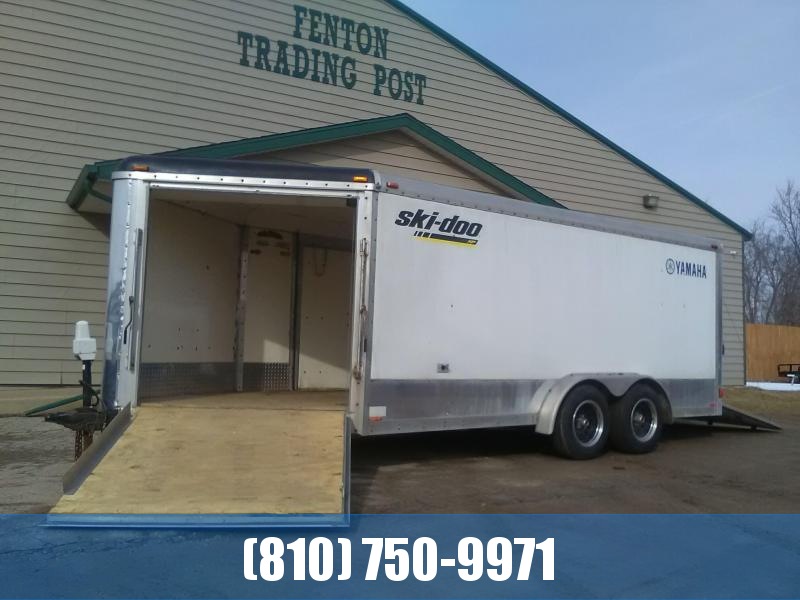 2003 Aluminum & Fiberglass Enclosed 7.5' x 21' 3-Place Snowmobile Trailer 2003 Aluminum & Fiberglass Enclosed 7.5' x 21' 3-Place Snowmobile Trailer