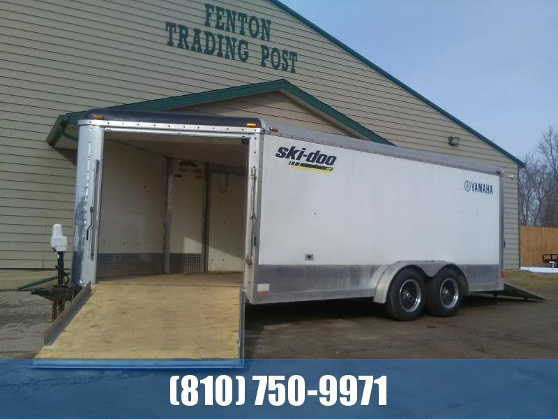 2003 Aluminum & Fiberglass Enclosed 7.5' x 21' 3-Place Snowmobile Trailer 2003 Aluminum & Fiberglass Enclosed 7.5' x 21' 3-Place Snowmobile Trailer