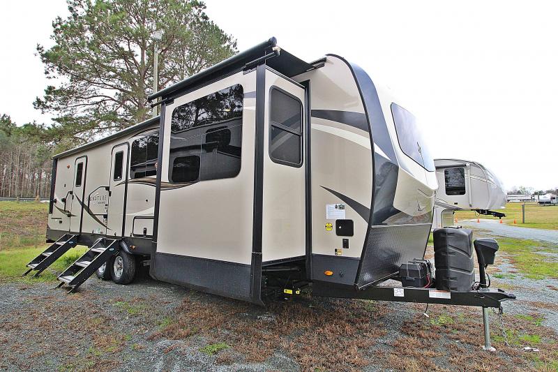 2020 Rockwood Signature Ultra Lite 8324SB Travel Trailer RV 2020 Rockwood Signature Ultra Lite 8324SB Travel Trailer RV
