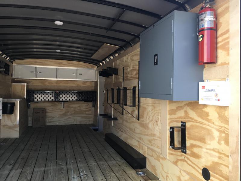 2018 Sure Trac 8 5x20 Enclosed Landscape Trailer 9900 Gvw Tons