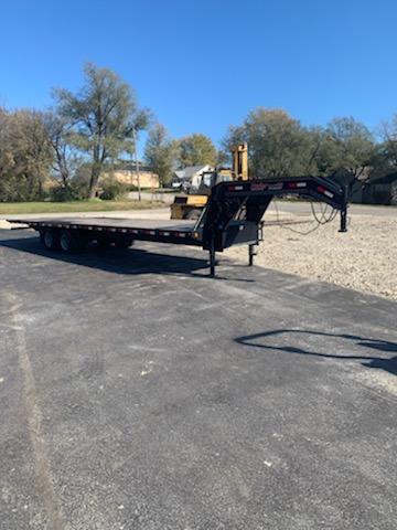 2014 Load Trail 102X32 LOAD TRAIL Equipment Trailer 2014 Load Trail 102X32 LOAD TRAIL Equipment Trailer