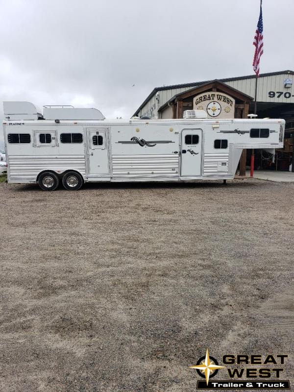2008 Platinum Coach 12'SW 4H LQ Horse Trailer 2008 Platinum Coach 12'SW 4H LQ Horse Trailer