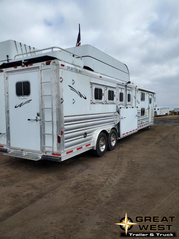 2016 Platinum Coach 14'9" Short Wall Reverse load 4 Horse Trailer 2016 Platinum Coach 14'9" Short Wall Reverse load 4 Horse Trailer