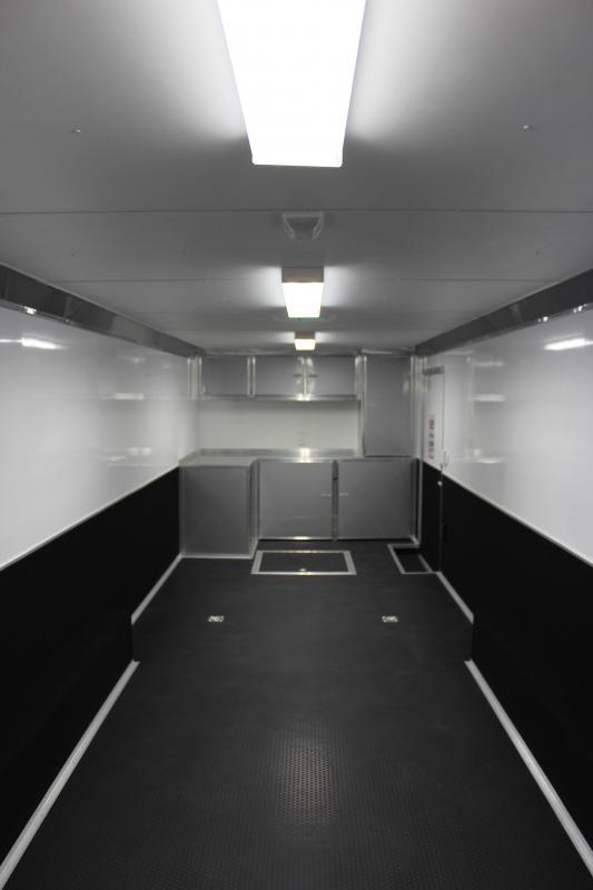 <b>SUPER SHARP!</b> 2020 32' Millennium Extreme Wing/Finished Interior/Spread Axles & More! <b>SUPER SHARP!</b> 2020 32' Millennium Extreme Wing/Finished Interior/Spread Axles & More!