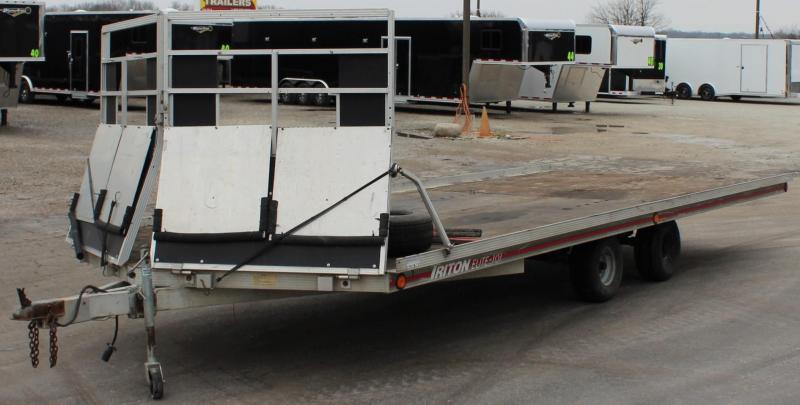 <b> USED TRADE-IN</b> 1995 20' 4-Place Triton Snowmobile Trailer <b> USED TRADE-IN</b> 1995 20' 4-Place Triton Snowmobile Trailer