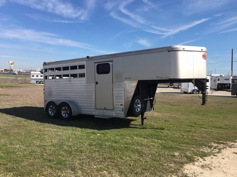 2015 Sundowner Trailers 3 Horse with a Rear Ramp Horse Trailer 2015 Sundowner Trailers 3 Horse with a Rear Ramp Horse Trailer