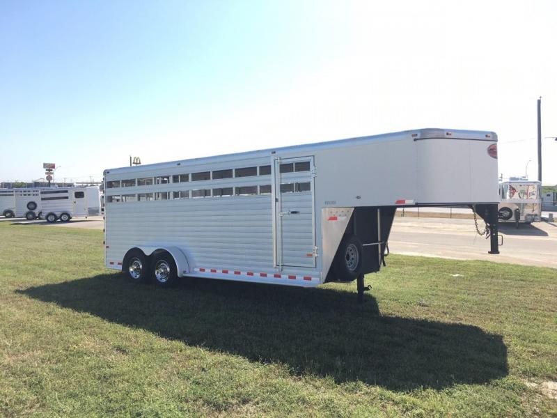 2013 Sundowner Trailers 20 ft Livestock Trailer 2013 Sundowner Trailers 20 ft Livestock Trailer