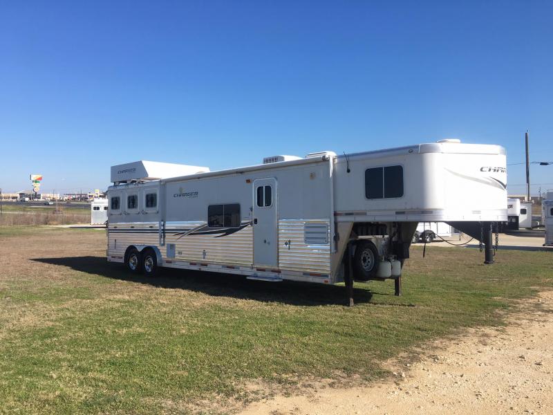 2012 Lakota 3 Horse Charger with a 15' SW Horse Trailer 2012 Lakota 3 Horse Charger with a 15' SW Horse Trailer