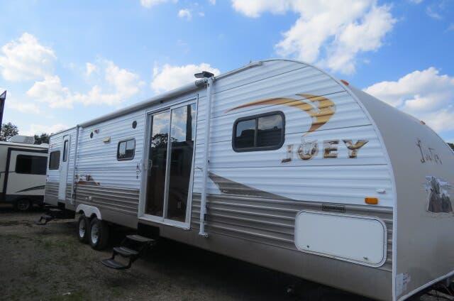 2012 Skyline Layton Joey 376 2012 Skyline Layton Joey 376