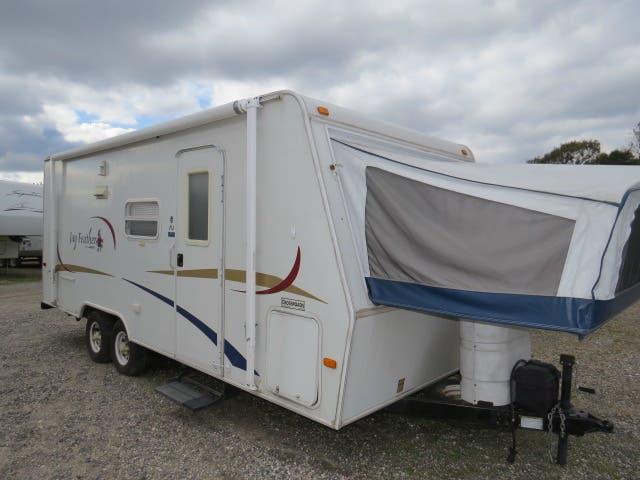 2005 Jayco Jay Feather EXP 21J 2005 Jayco Jay Feather EXP 21J