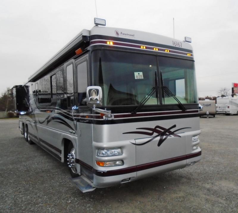 2002 Foretravel Unicoach 4020 U320 Class A RV 40ft. 2002 Foretravel Unicoach 4020 U320 Class A RV 40ft.
