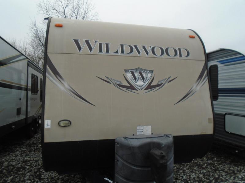 2015 Forest River Wildwood 27RKSS Travel Trailer RV 2015 Forest River Wildwood 27RKSS Travel Trailer RV
