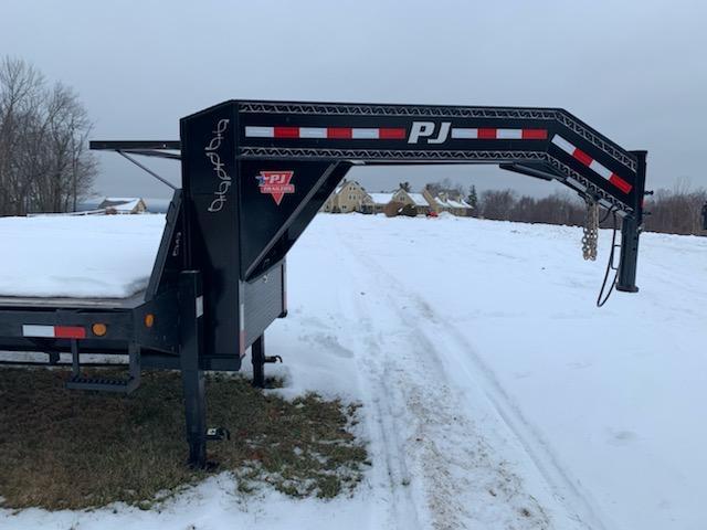used 2018 PJ Trailers 102x40 Flatbed Trailer used 2018 PJ Trailers 102x40 Flatbed Trailer