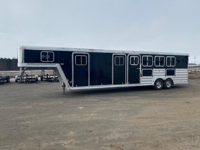 2008 Featherlite 8541 Horse Trailer 2008 Featherlite 8541 Horse Trailer