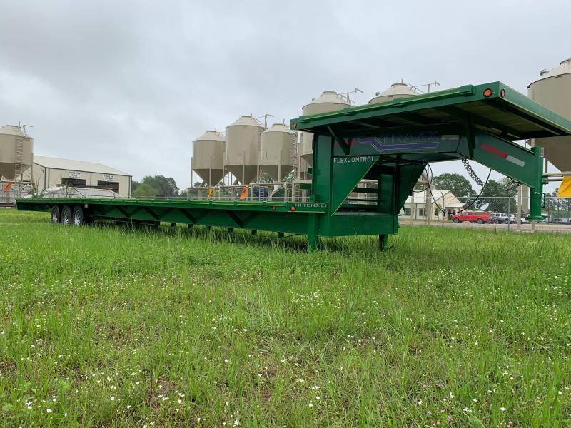 Traxx Trailers DO45TSW Flatbed Trailer Traxx Trailers DO45TSW Flatbed Trailer
