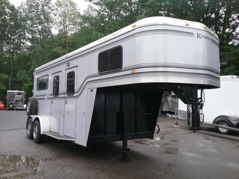 2007 Kingston Trailers Inc. 2h Belvedare GN Horse Trailer 2007 Kingston Trailers Inc. 2h Belvedare GN Horse Trailer