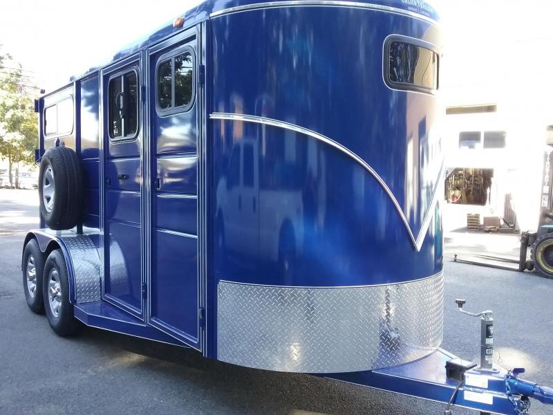 2017 Calico Trailers 2h Thorobred d/room Horse Trailer 2017 Calico Trailers 2h Thorobred d/room Horse Trailer