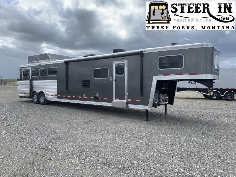 2020 Logan Coach 814 Limited 4H w/ Full-Rear Tack 2020 Logan Coach 814 Limited 4H w/ Full-Rear Tack