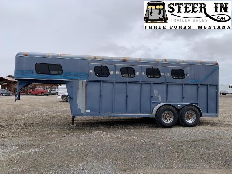 1993 Trails West 4H Horse Trailer 1993 Trails West 4H Horse Trailer