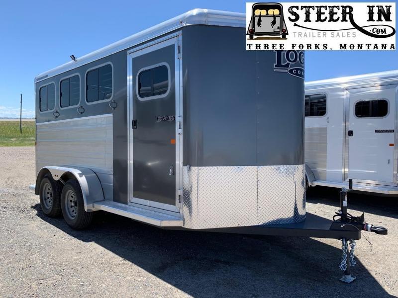 2020 Logan Coach BULLSEYE 3H BP Horse Trailer 2020 Logan Coach BULLSEYE 3H BP Horse Trailer