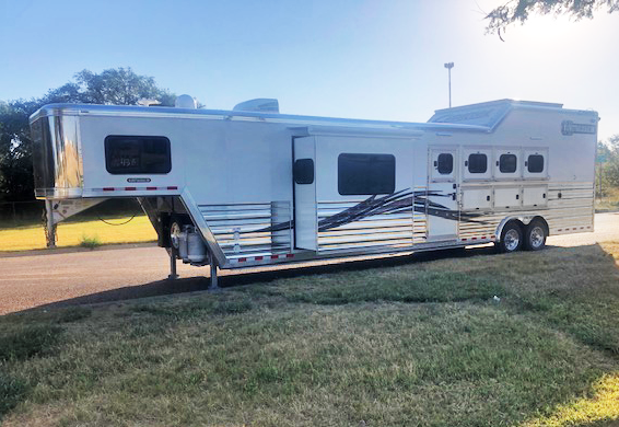 2020 Cimarron 14' Short Wall 4 Horse Living Quarters 2020 Cimarron 14' Short Wall 4 Horse Living Quarters